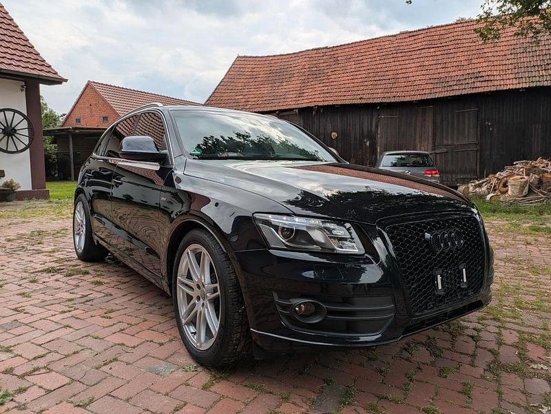 Schwarz Gebraucht 2010 Audi Q5 S-Line SUV | 17.500 € (Etwas zu teuer) - Bild 1/4