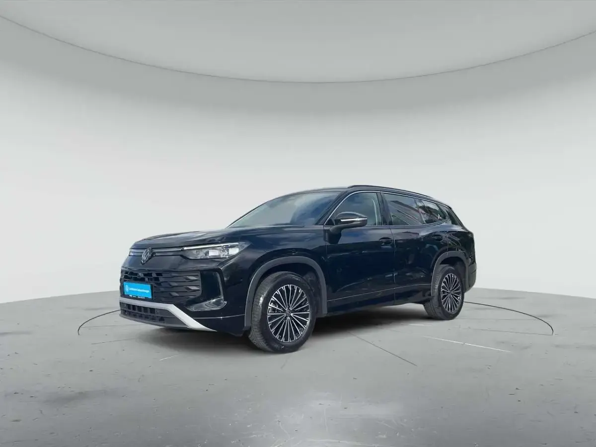 Gebraucht VW Tayron Life 193 PS (141 kW) 2025 Grenadillschwarz metallic SUV