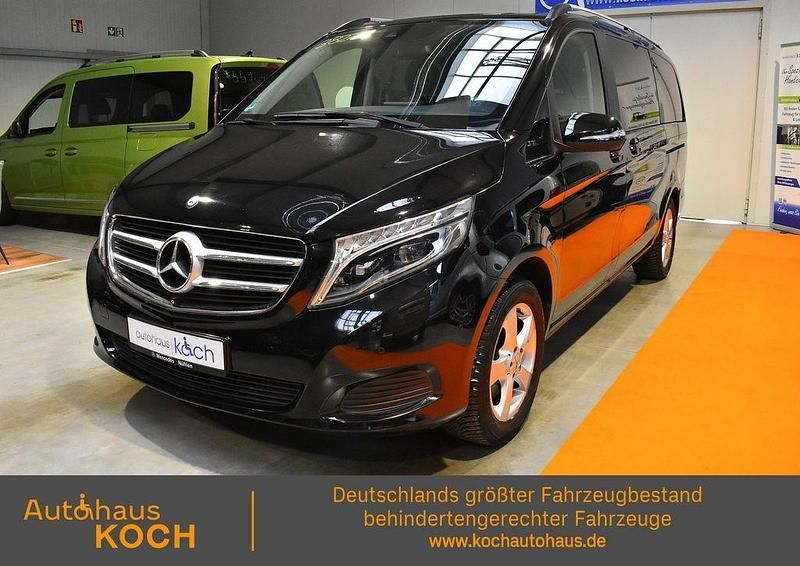 Gebraucht Mercedes V220 163 PS (119 kW) 2015 Obsidianschwarz metallic Van / Kleinbus