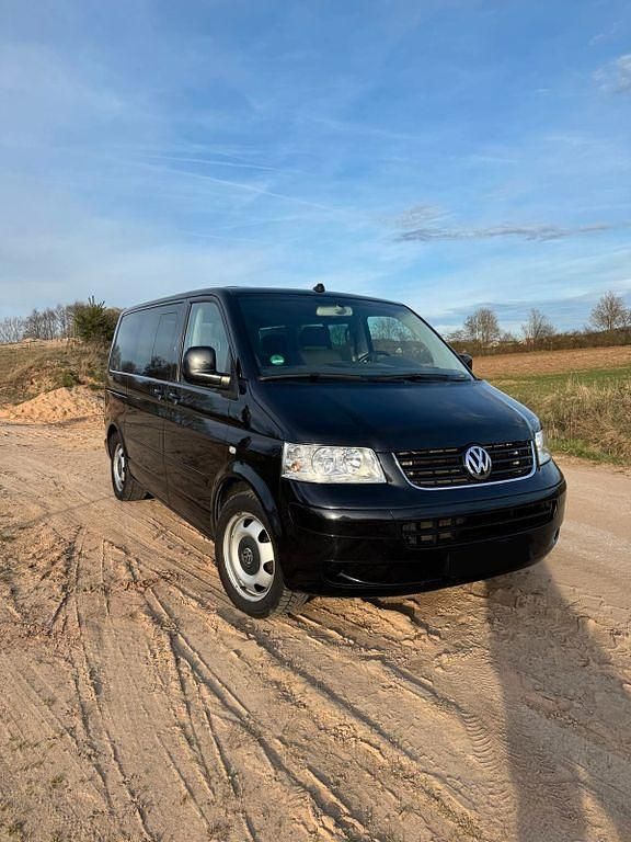 Second-hand VW T5 131 CP (96 kW) 2006 Negru Van