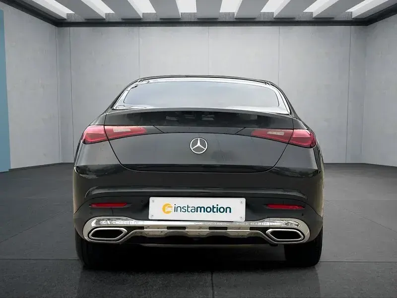 Gebraucht Mercedes GLC200 204 PS (150 kW) 2024 Grau SUV
