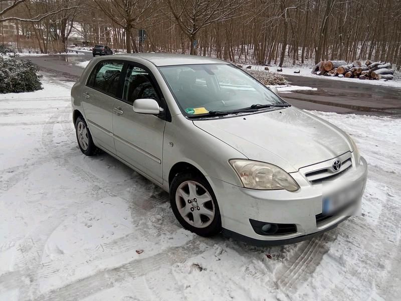 Gebraucht Toyota Corolla 110 PS (80 kW) 2006 Silber Kleinwagen
