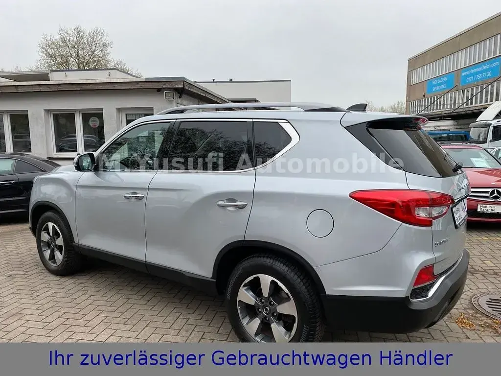 Gebraucht SsangYong Rexton Sapphire 181 PS (133 kW) 2017 Silber SUV