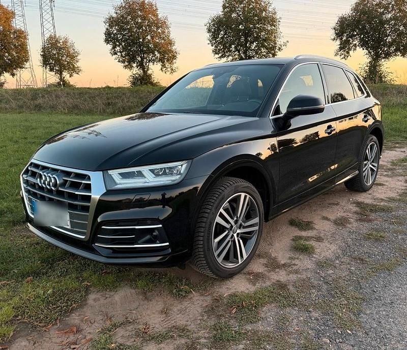 Schwarz Gebraucht 2019 Audi Q5 S-Line SUV | 26.600 € (Fairer Preis) - Bild 1/4