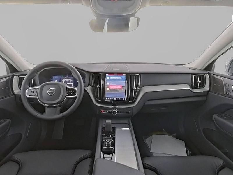 Gebraucht Volvo XC60 Plus 250 PS (183 kW) 2025 Grau SUV