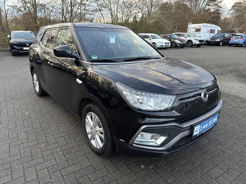 Schwarz metallic Gebraucht 2018 Ssangyong (KGM) XLV SUV | 13.850 € (Teuer) - Bild 1/1