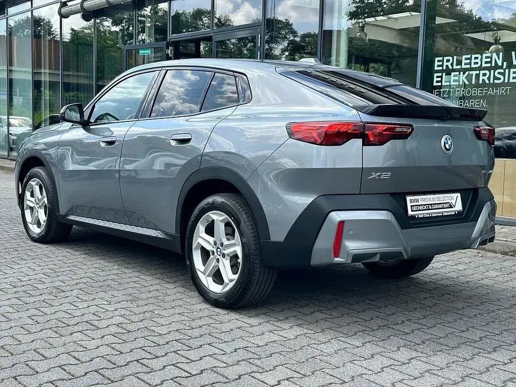 Gebraucht BMW X2 Sport Line 163 PS (119 kW) 2025 Skyscraper grau SUV