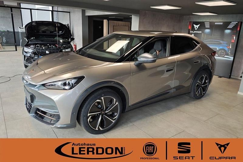 Beige Neu 2025 Cupra Tavascan VZ SUV | 47.250 € (Superpreis) - Bild 1/4