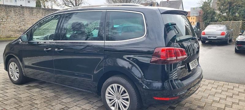 Brugt VW Sharan Highline 150 HK (110 kW) 2020 Sort MPV