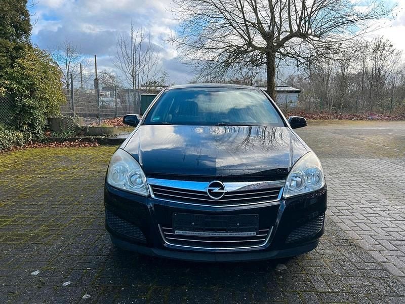 Gebraucht Opel Astra 115 PS (84 kW) 2007 Schwarz Limousine