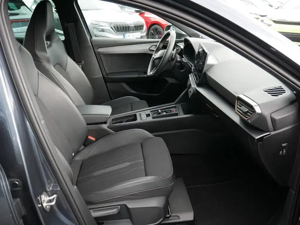 Gebraucht Cupra Leon 150 PS (110 kW) 2023 Grau Limousine