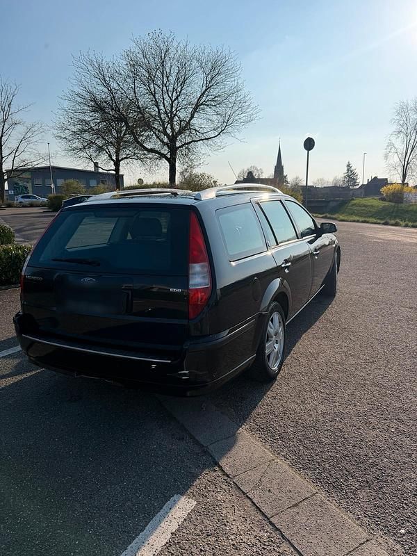 Gebraucht Ford Mondeo 130 PS (95 kW) 2005 Schwarz Kombi