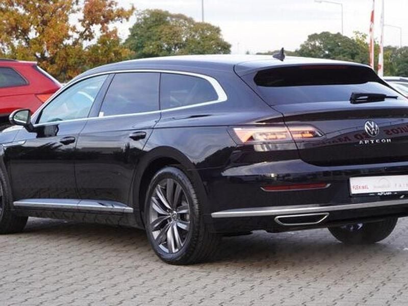 Gebraucht VW Arteon Elegance 218 PS (160 kW) 2021 Deep black perleffekt Kombi