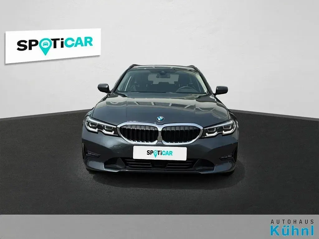 Gebraucht BMW 318 Advantage 150 PS (110 kW) 2021 Grau Limousine