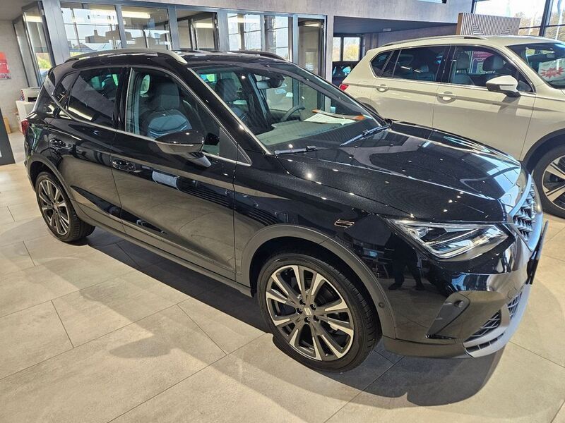 Schwarz Neu 2024 Seat Arona FR SUV | 24.990 € (Fairer Preis) - Bild 1/4