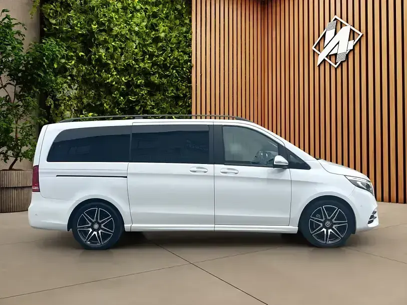 Gebraucht Mercedes V300 AMG line 239 PS (175 kW) 2020 Andere Van / Kleinbus