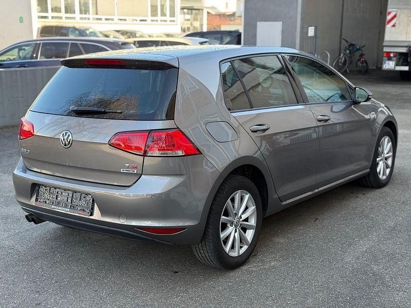 Gebraucht VW Golf VII LOUNGE 150 PS (110 kW) 2015 Grau Limousine