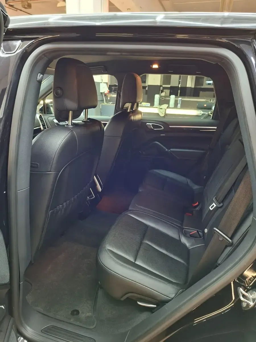 Gebraucht Porsche Cayenne 245 PS (180 kW) 2013 Schwarz SUV