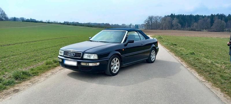 Second-hand Audi 80 125 CP (91 kW) 1999 Albastru Cabrio