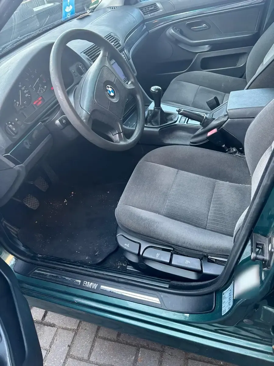 Gebraucht BMW 523 170 PS (125 kW) 1997 Grün Limousine