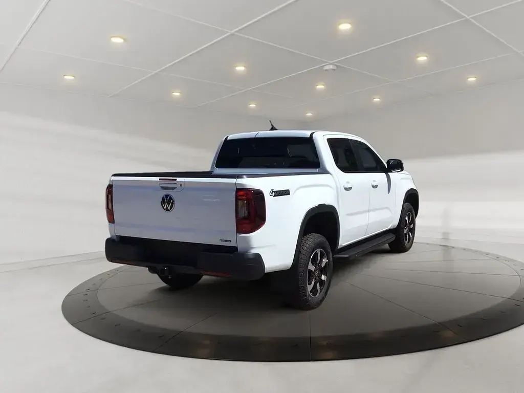 Neu VW Amarok Life 205 PS (150 kW) 2025 Weiß Pickup