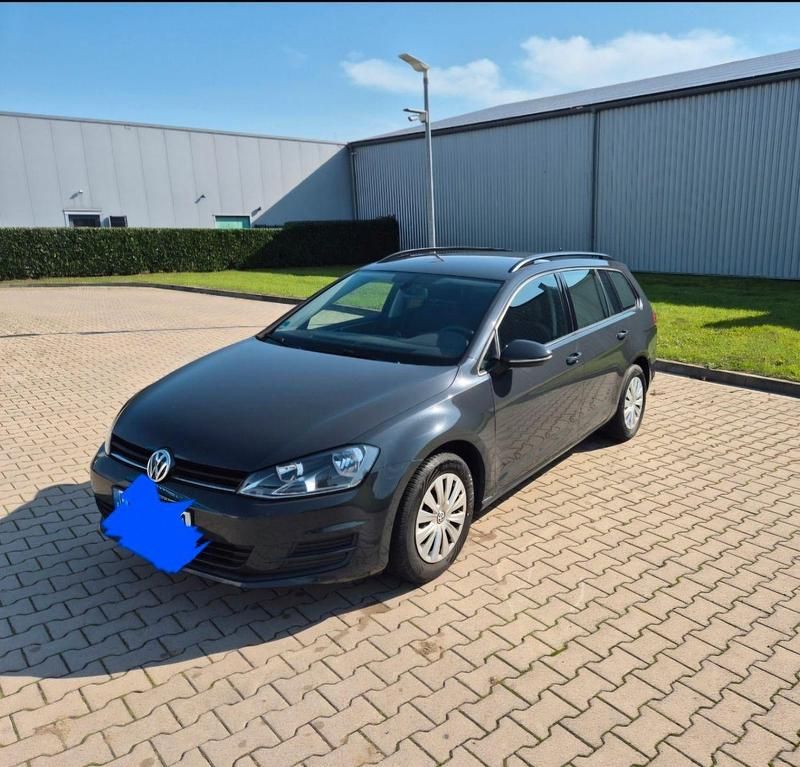 Grau Gebraucht 2014 VW Golf VII Trendline Kombi | 8.500 € (Fairer Preis) - Bild 1/4