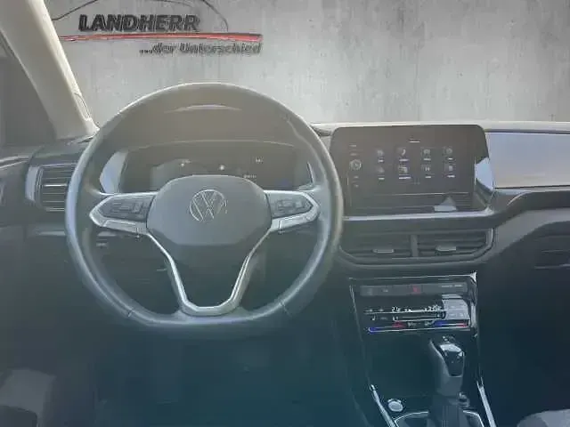 Używany VW T-Cross 116 KM (85 kW) 2025 Biały SUV