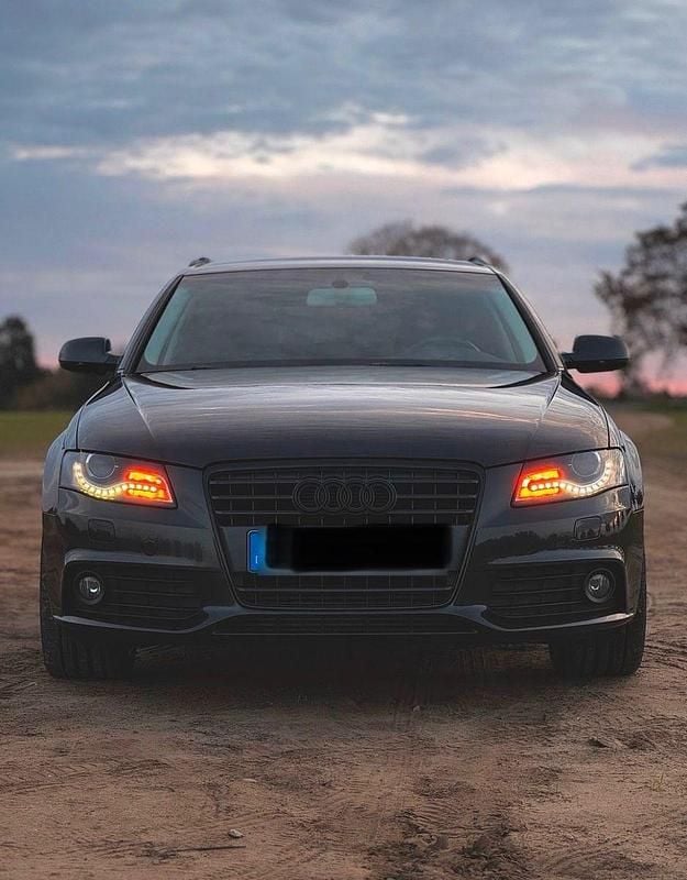 Usata Audi A4 169 CV (124 kW) 2011 Grigio Berlina