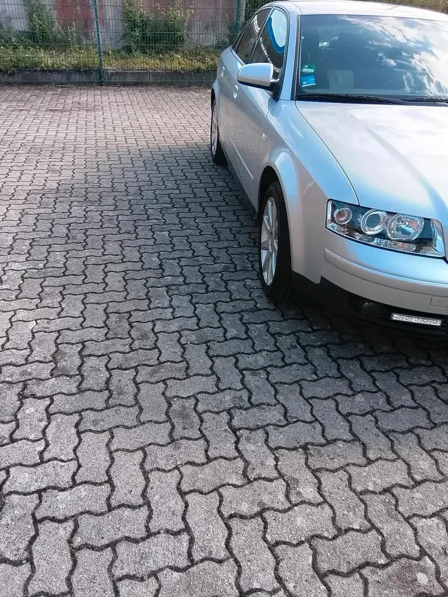 Gebraucht Audi A4 102 PS (75 kW) 2002 Grau Limousine