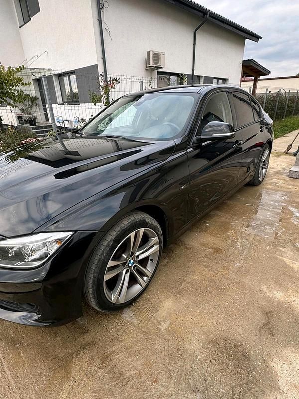 Gebraucht BMW 320 Sport Line 184 PS (135 kW) 2012 Schwarz Coupé