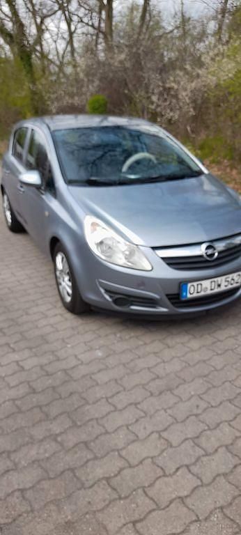 Gebraucht Opel Corsa 80 PS (58 kW) 2009 Silber Kleinwagen