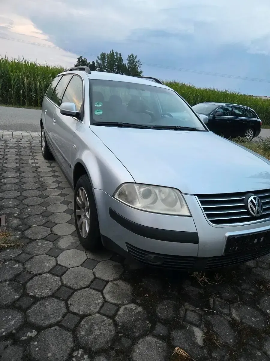 Gebraucht VW Passat 150 PS (110 kW) 2003 Silber Kombi