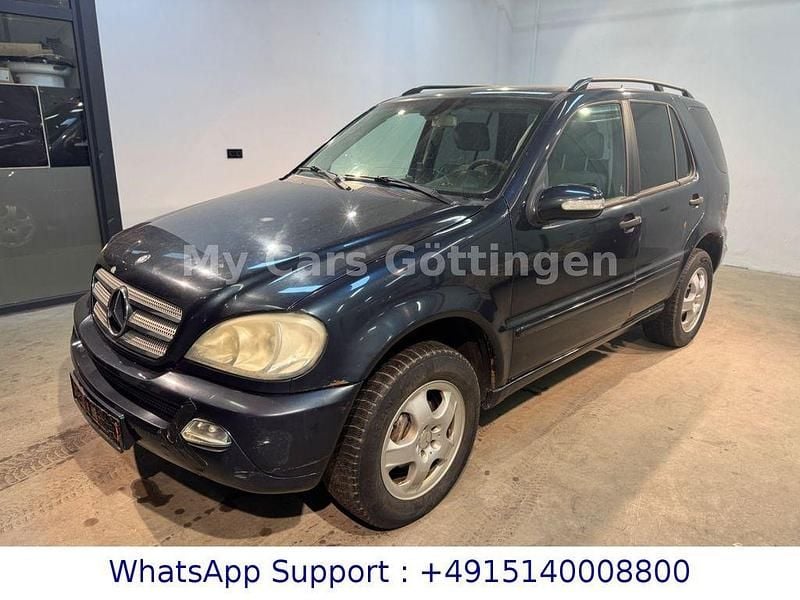 Gebraucht Mercedes ML270 163 PS (119 kW) 2003 Blau SUV