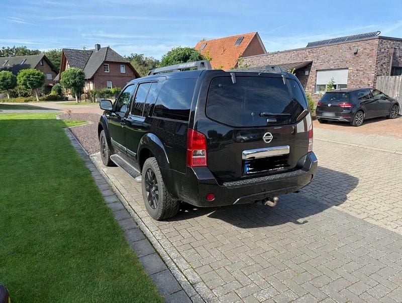 Gebraucht Nissan Pathfinder 231 PS (169 kW) 2014 Schwarz SUV