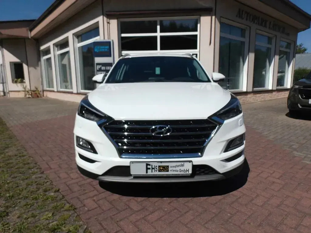 Gebraucht Hyundai Tucson Premium 136 PS (100 kW) 2019 Weiß SUV