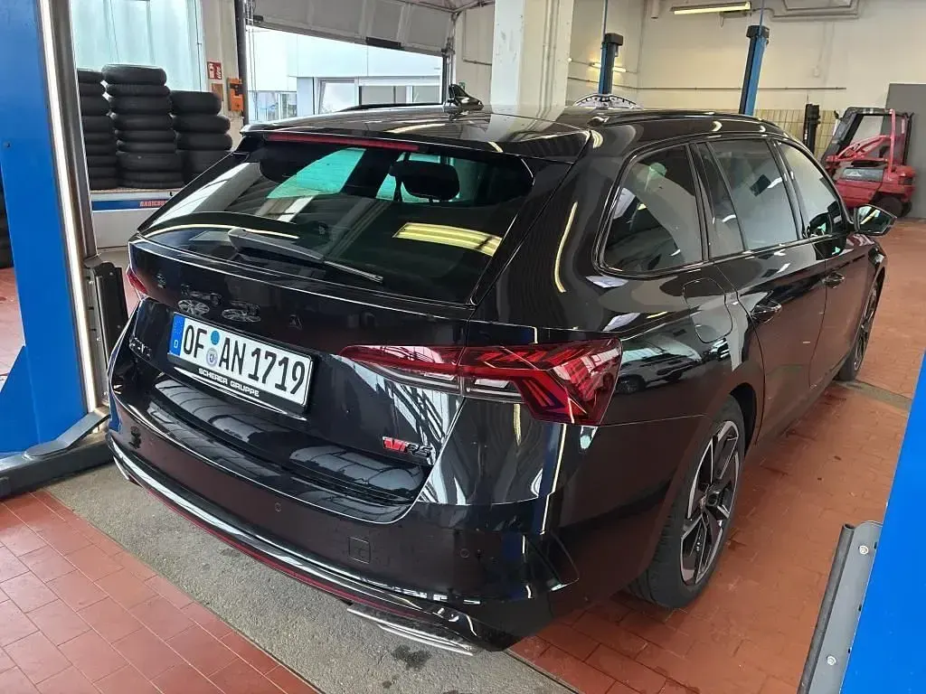 Gebraucht Skoda Octavia RS 200 PS (147 kW) 2023 Schwarz Limousine