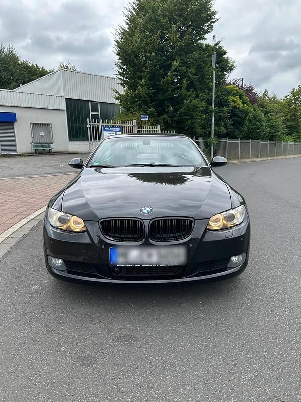 Schwarz Gebraucht 2007 BMW 335 Cabriolet Cabrio | 12.000 € (Guter Preis) - Bild 1/4