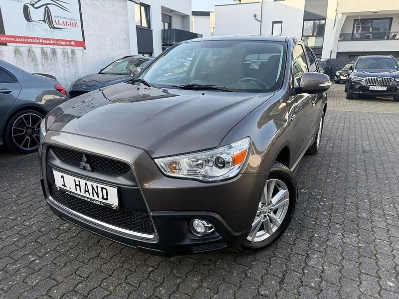 Braun Gebraucht 2012 Mitsubishi ASX Edition SUV | 7.900 € (Fairer Preis) - Bild 1/4