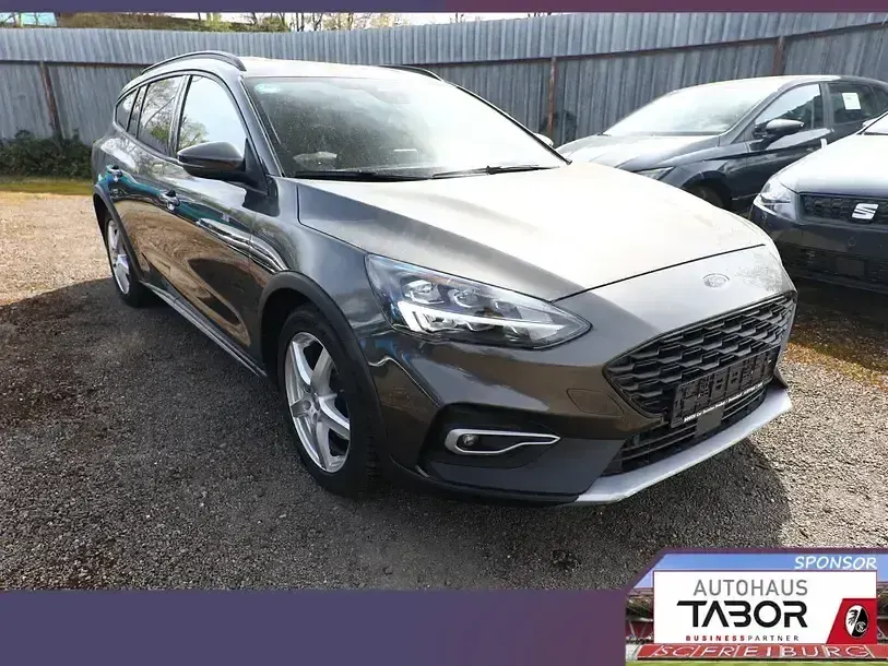 Gebraucht Ford Focus Active X 155 PS (114 kW) 2020 Grau metallic Kombi