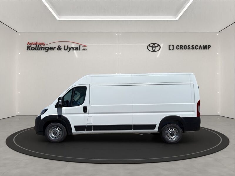 Gebraucht Toyota Proace 179 PS (131 kW) 2024 Weiß Van / Kleinbus
