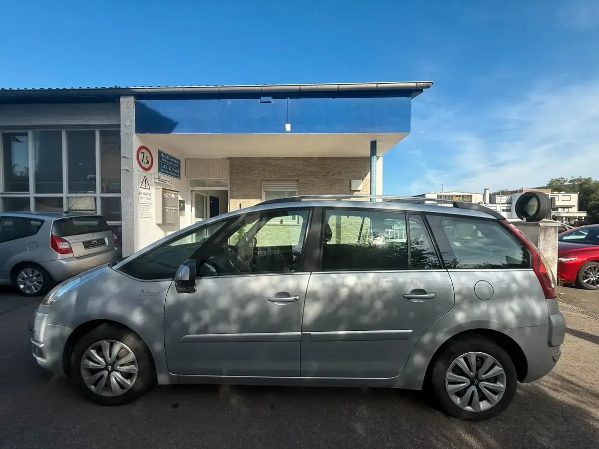 Gebraucht Citroën Grand C4 Picasso 150 PS (110 kW) 2010 Silber Van / Kleinbus