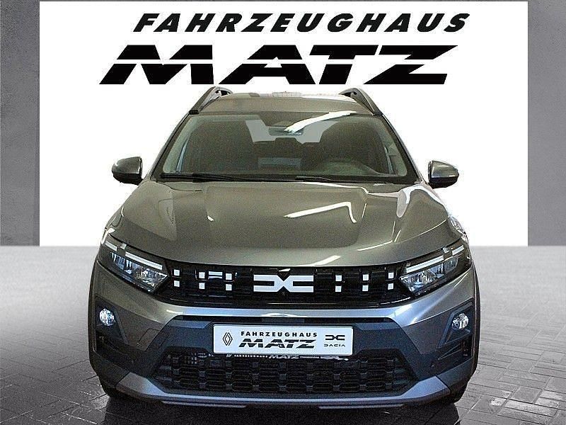 Neu Dacia Jogger Journey 110 PS (80 kW) 2026 Grau Van / Kleinbus
