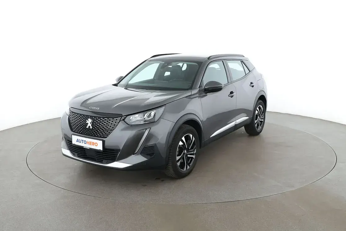 Gebraucht Peugeot 2008 Allure 131 PS (96 kW) 2020 SUV