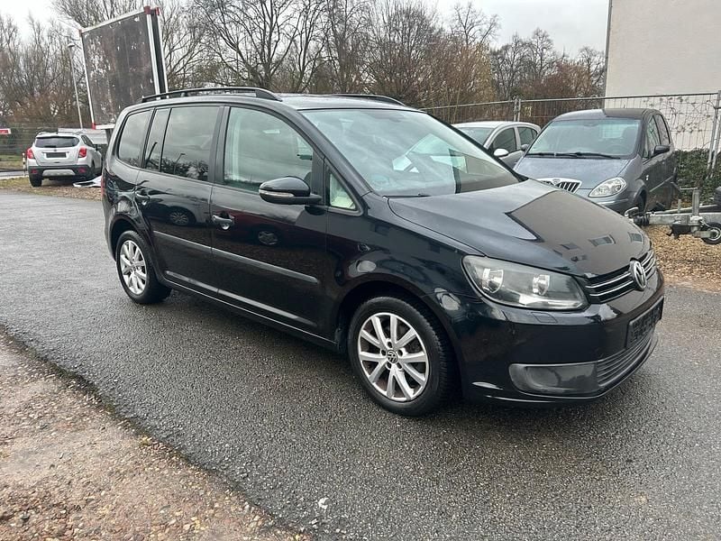 Gebraucht VW Touran 140 PS (102 kW) 2011 Schwarz Van / Kleinbus