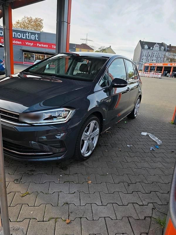 Gebraucht VW Golf VII 120 PS (88 kW) 2019 Grau Limousine