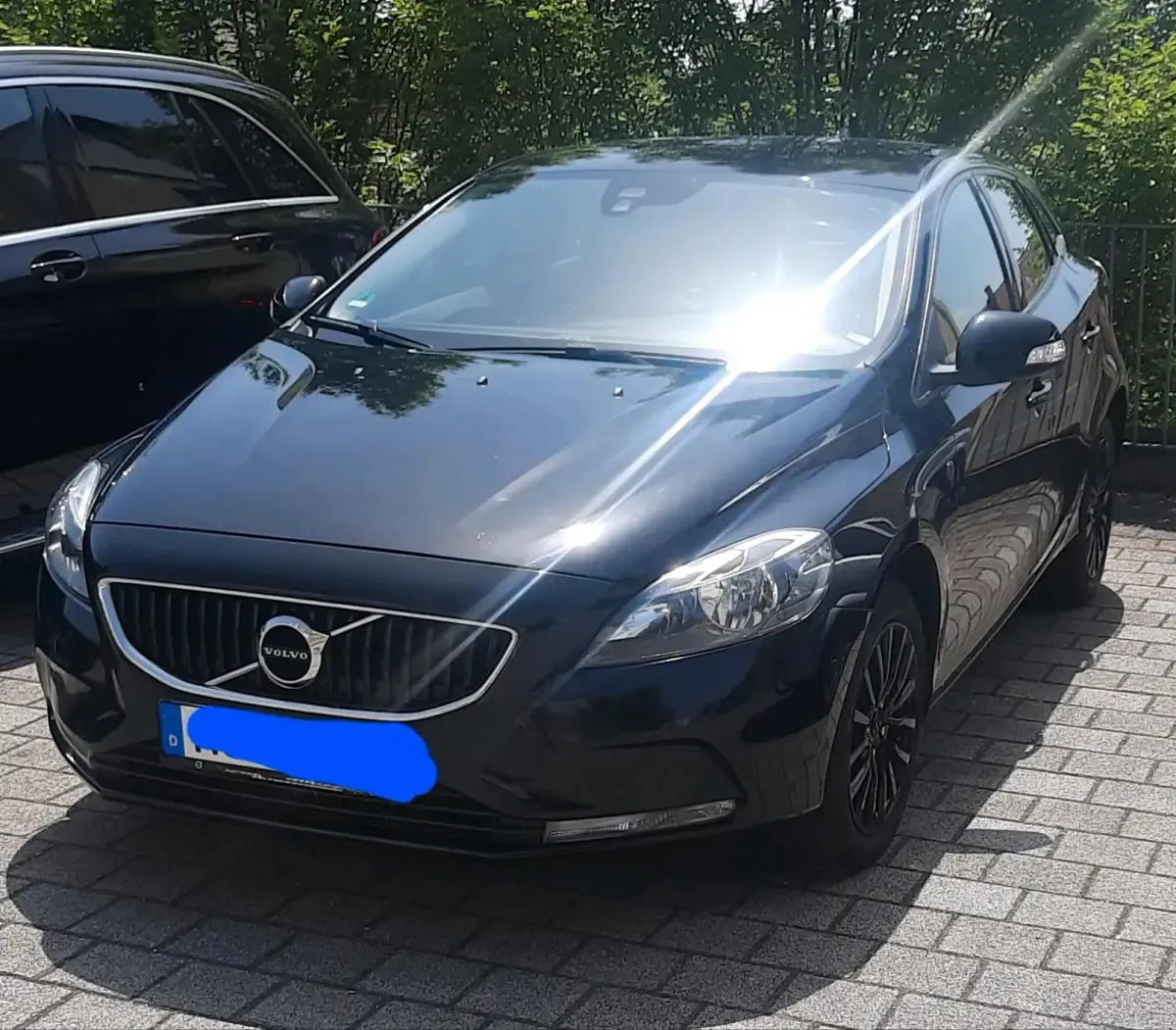 Gebraucht Volvo V40 150 PS (110 kW) 2018 Schwarz Kombi