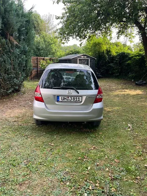 Gebraucht Honda Jazz LS 77 PS (56 kW) 2008 Silber Kleinwagen
