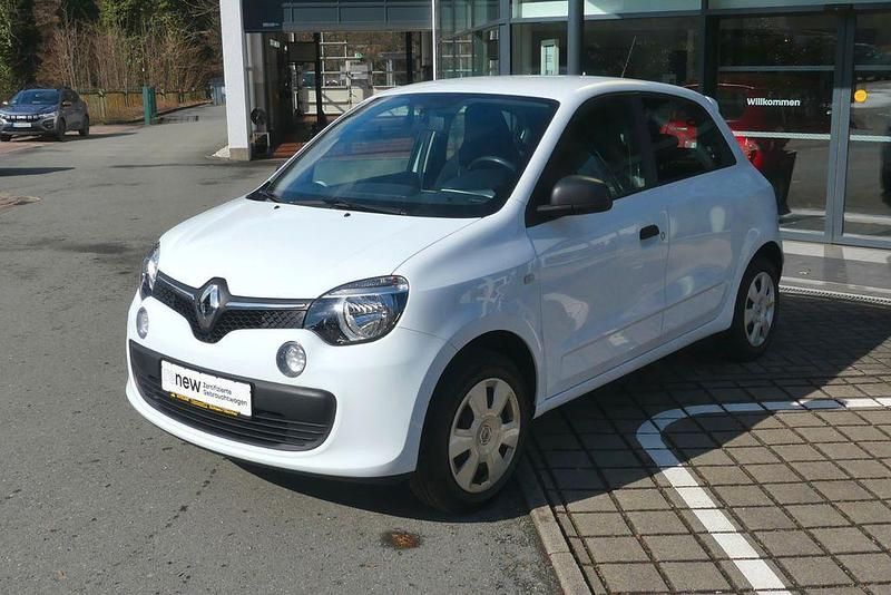 Gebraucht Renault Twingo Life 69 PS (50 kW) 2017 Weiß Kleinwagen