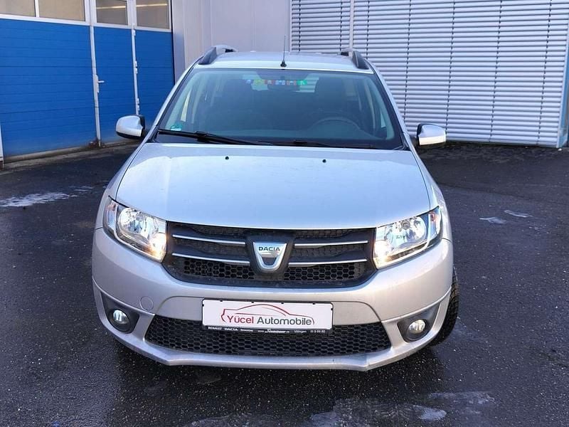 Gebraucht Dacia Logan Lauréate 90 PS (66 kW) 2016 Platingrau Kombi