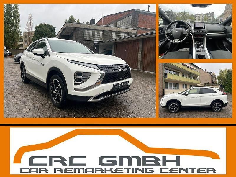 Weiß Gebraucht 2022 Mitsubishi Eclipse Cross Select SUV | 16.968 € (Guter Preis) - Bild 1/4